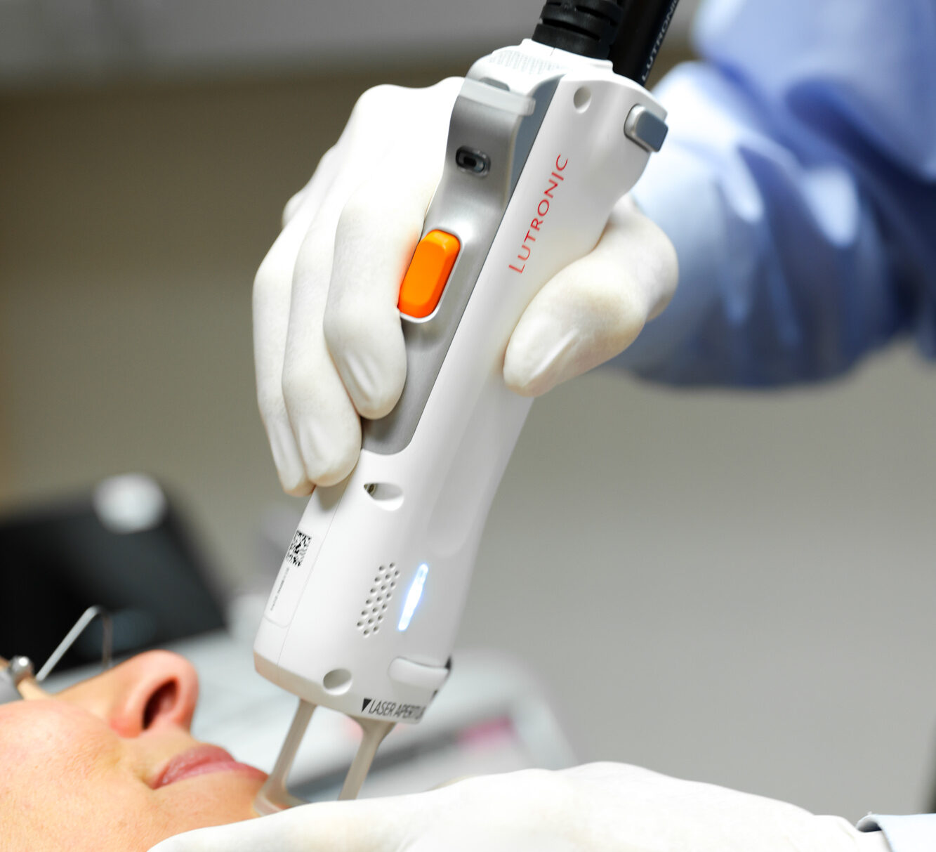A close-up of an applicator for rosacea treatment in West Dundee.